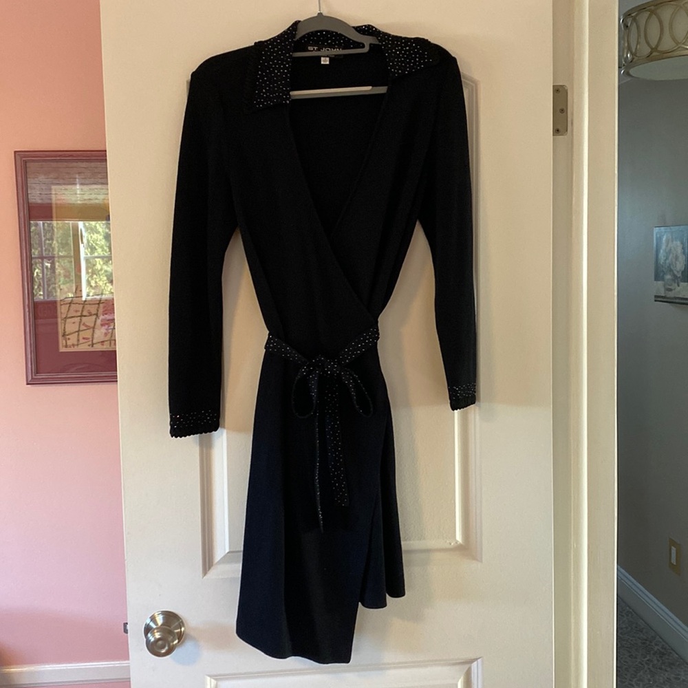 St John Evening Wrap Dress. Sz 4